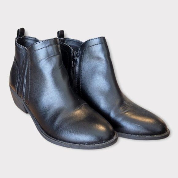 G by Guess Faux Leather Tammie Booties 6 - Picture 1 of 7